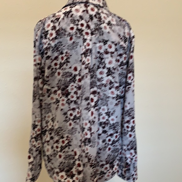 Two Talbots Rayon shirts - Picture 7 of 8
